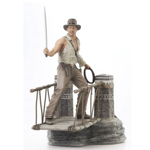 Indiana Jones Temple Of Doom Deluxe Gallery Rope Bridge Escape 11-Inch PVC Statue