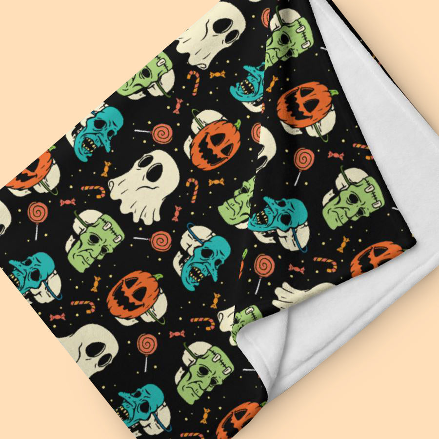 Retro Halloween Throw Blanket