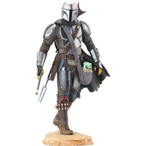 Star Wars The Mandalorian W/Child Premier Collection Statue